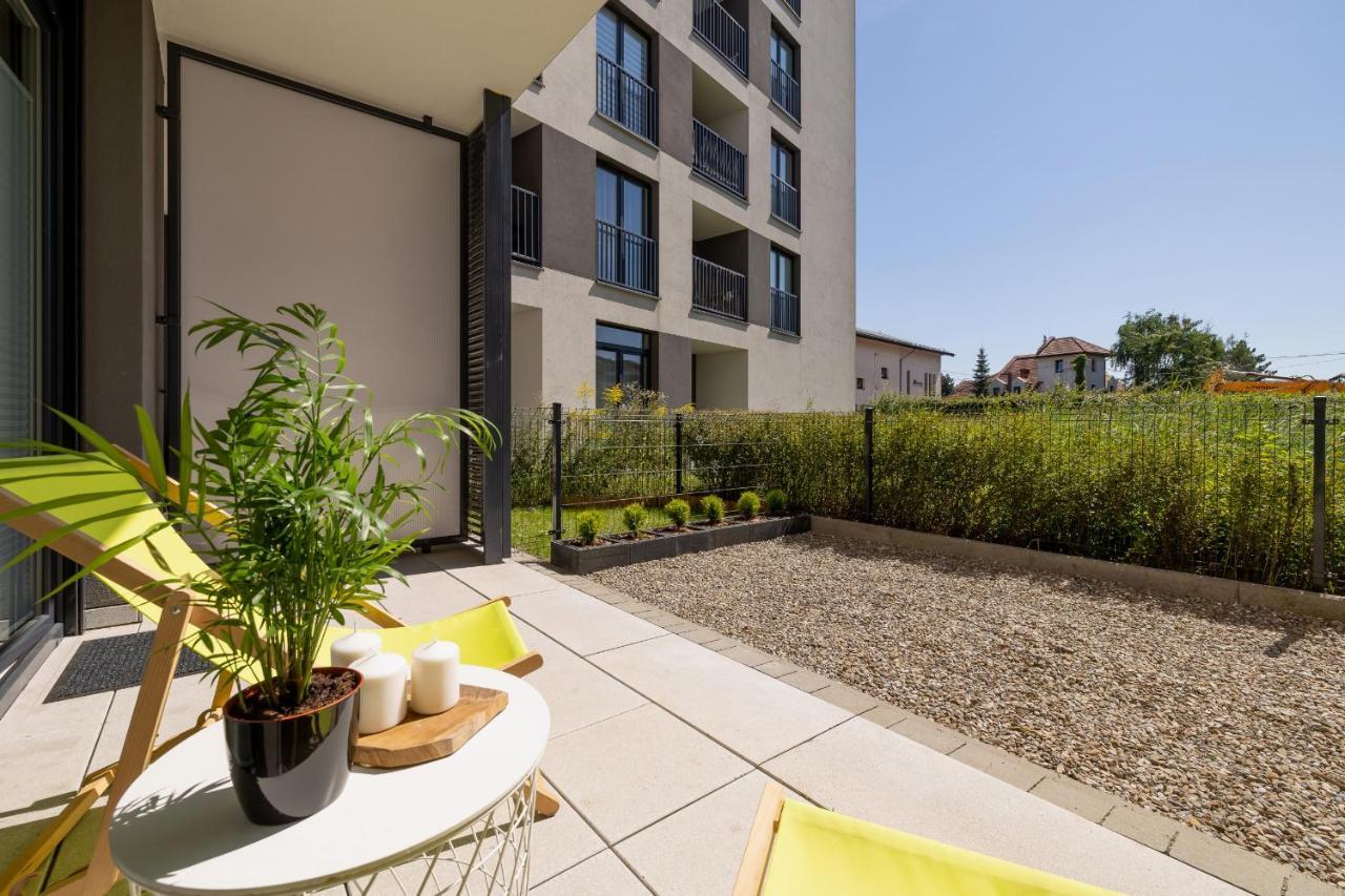 Krakow Studio With Parking & Terrace Near Zalew Bagry By Renters Prestige Exteriör bild