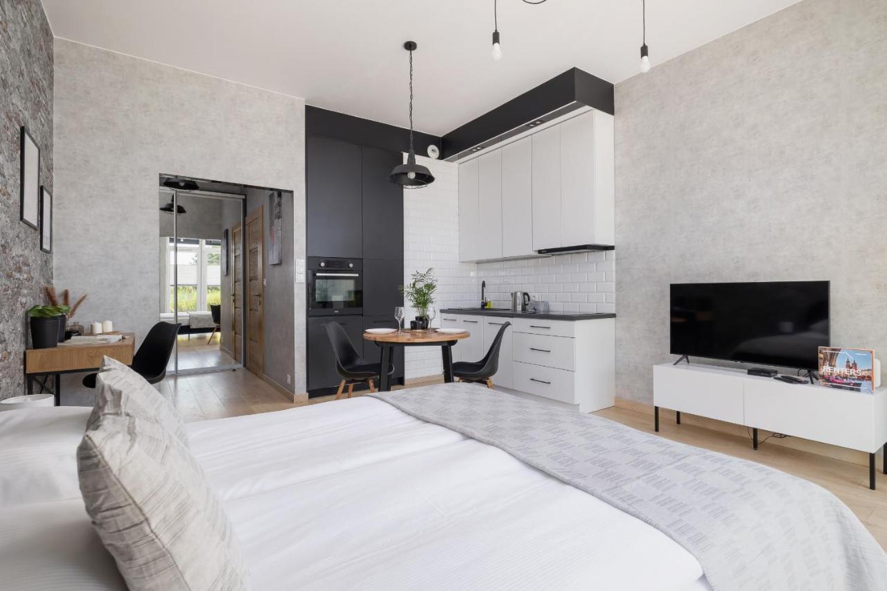 Krakow Studio With Parking & Terrace Near Zalew Bagry By Renters Prestige Exteriör bild