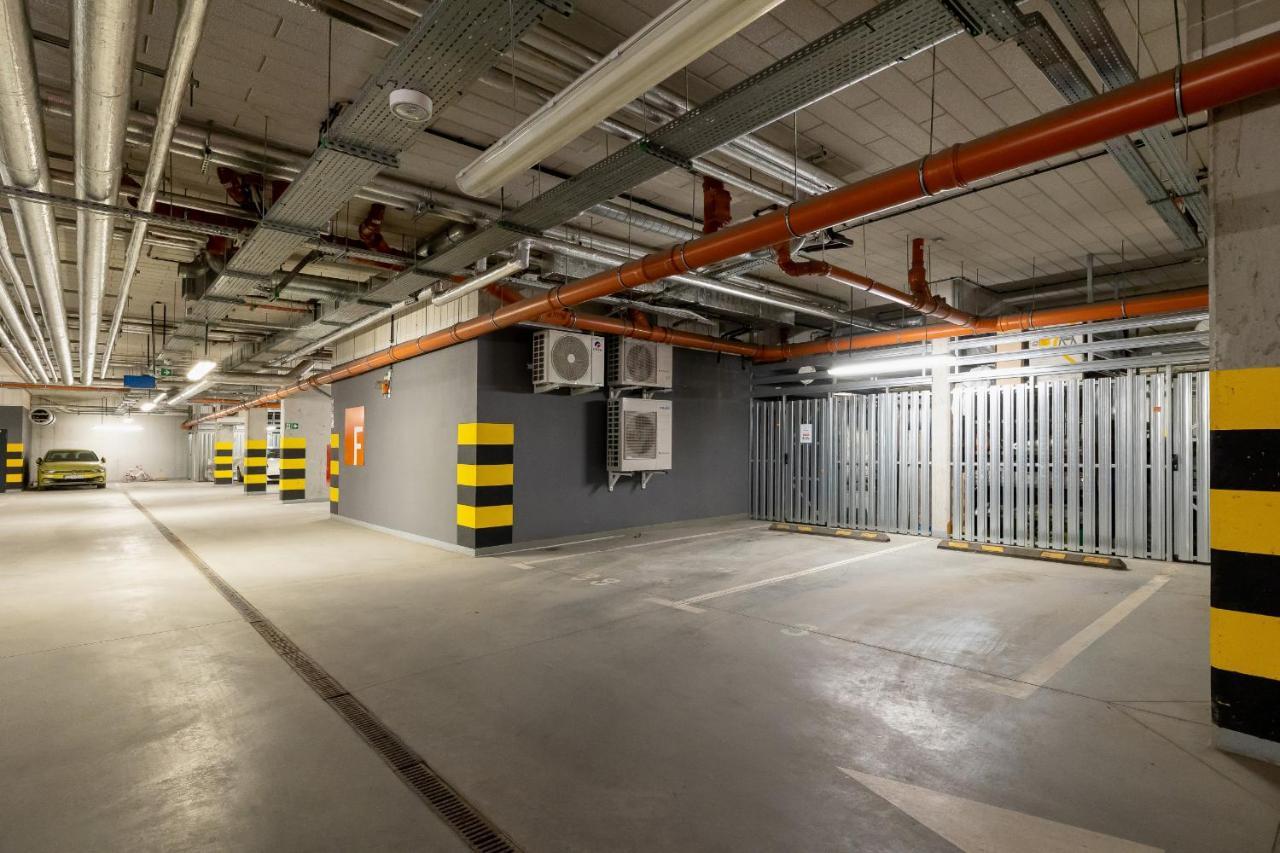 Krakow Studio With Parking & Terrace Near Zalew Bagry By Renters Prestige Exteriör bild